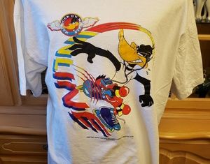 Looney Tunes T shirt